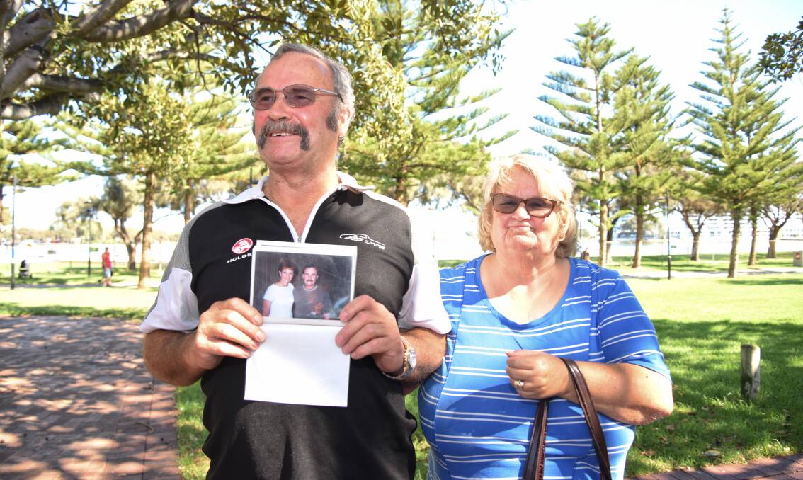 Supporters: Mandurah One Nation voters Tony and June Brown with a photo of Mr Brown taken with Queensland senator Pauline Hanson in 1998. Photo: Marta Pascual Juanola.