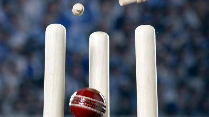 Top of the table clash for B-grade cricket