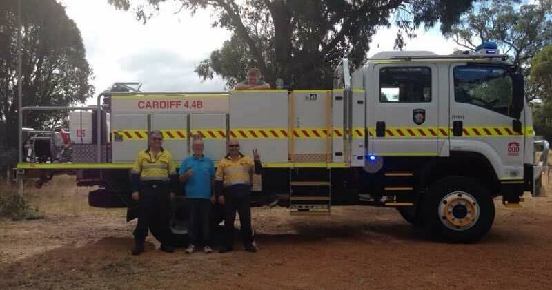 Members of the Collieburn-Cardiff Volunteer Bush Fire Brigade with their new fire truck. Picture: Supplied.