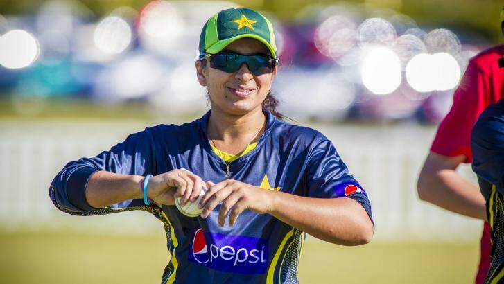 Field of dreams: Sana Mir, the captain of the Pakistan women’s team, at training in Brisbane on Wednesday. Photo: Glenn Hunt/Getty Images