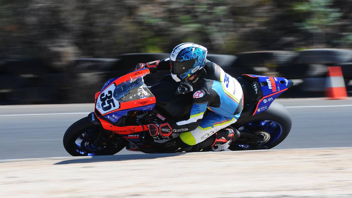 Ben Stronach holds a 19-point lead in the Superbike series heading into the third round of the Consent2Go State Championships this weekend. Photo: John Innes/innesphotografix