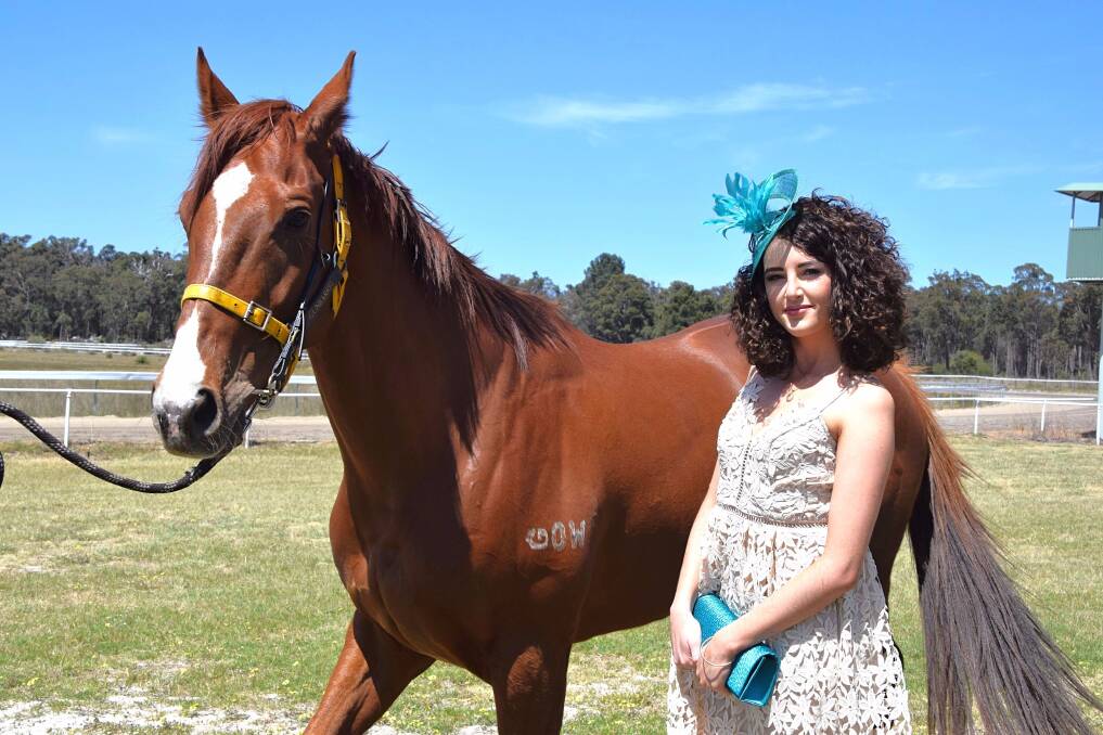 Fashions on the field: New owner of Toscas Boutique, Georgia Moloney is dressed to the nines ready for the Collie Cup with race horse Mr McBu. Photo: Shannon Wood. 
