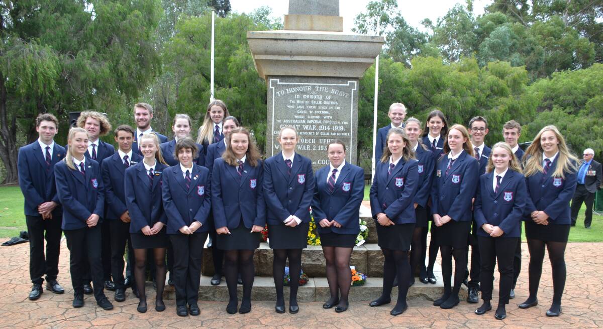 Collie Senior High School Anzac tour students and prefixes at the Anzac Day school service held in Soldiers Park. Photo: Breeanna Tirant 