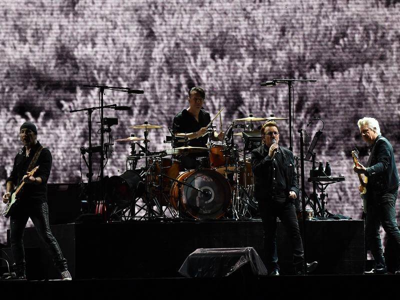 Bono paid tribute to the late Michael Hutchence and the Australian spirit at U2's Sydney concert.