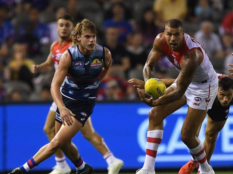 Lance Franklin (r) should be better for his opening-round AFL run, says Sydney coach John Longmire.