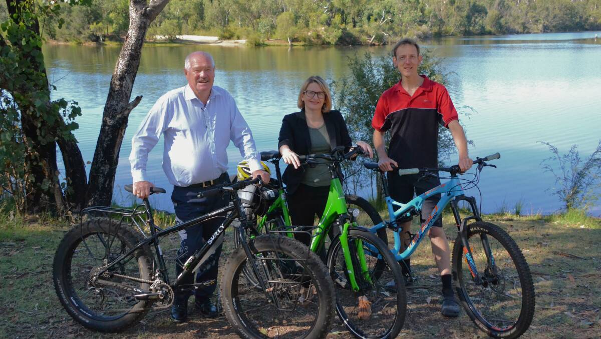 Adventure Festival: Collie-Preston MLA Mick Murray, Shire of Collie president Sarah Stanley and Crank'n Cycles owner Erik Mellegers. Photo: Breeanna Tirant.
