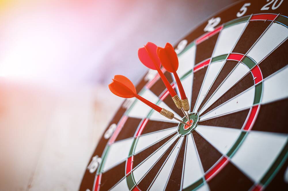 Scores: Check out the latest ladies darts results from April 2. Photo: Shutterstock.